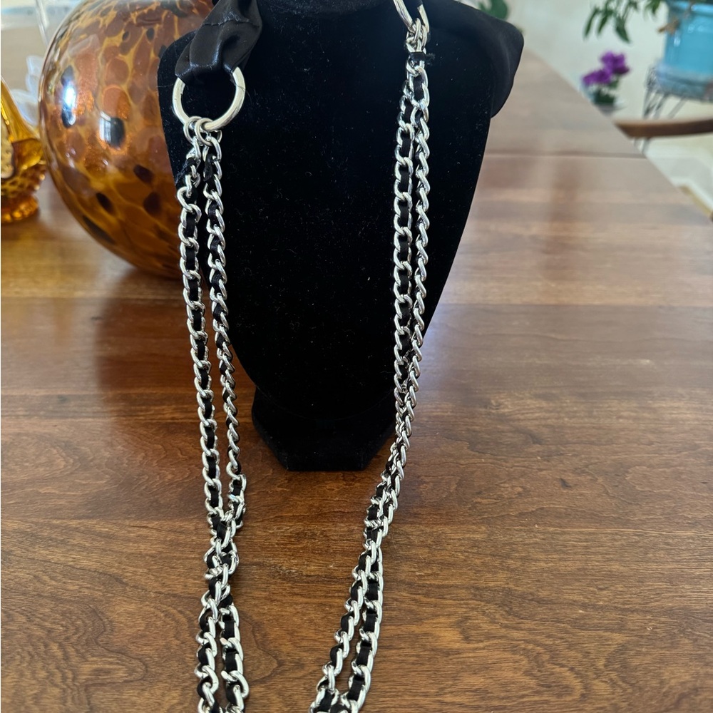 Women's Black and Silver Chain Strap Necklace Unbranded 32 Inches long